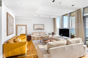 Phenomenal 2BR with Scenic Sea-View from ALL rooms!
